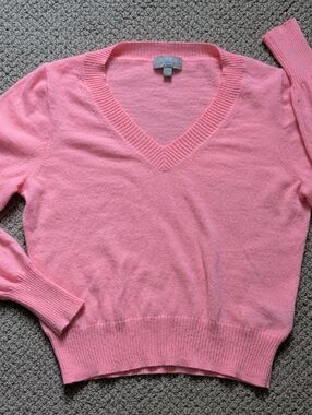 Cashmere J. Crew Light Coral Shrunken Pink V-Neck Sweater